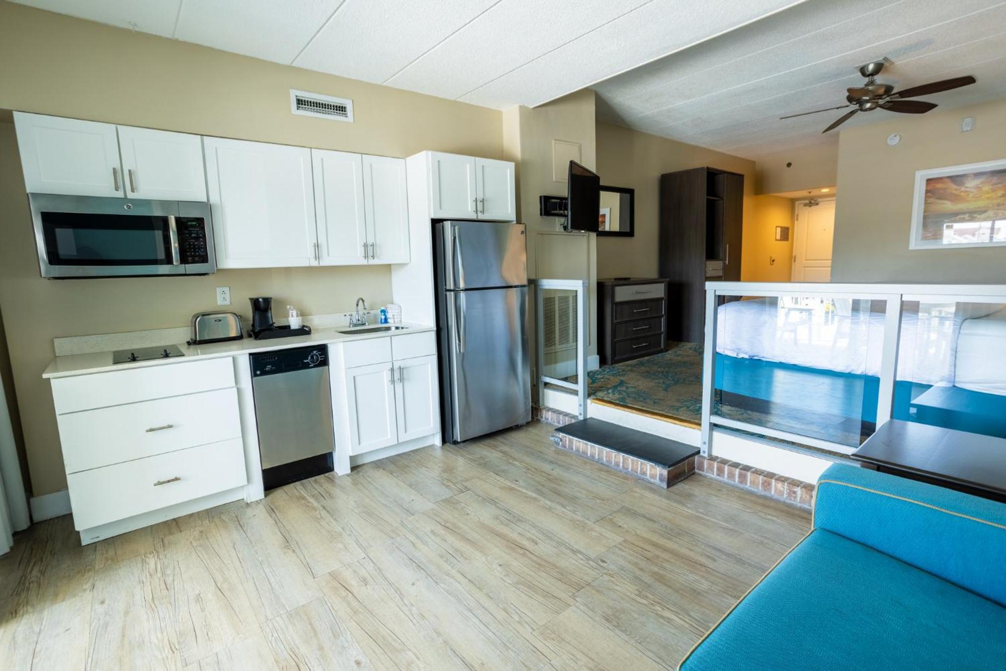 Commander Hotel & Suites Ocean City Exterior photo